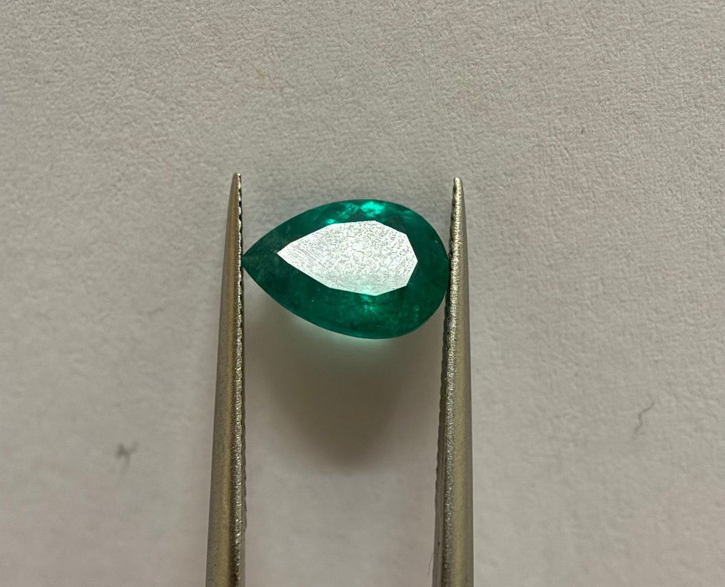 1 pcs  绿色 祖母绿  - 1.65 ct - 国际宝石研究院（IGI） #1.0