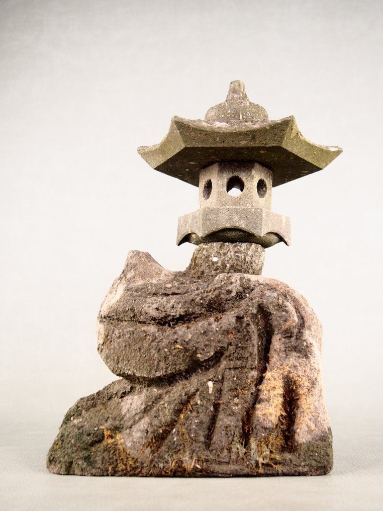 Stone lantern made from Kyushu - Natural stone (tuff) - Lantern - Stone #1.0