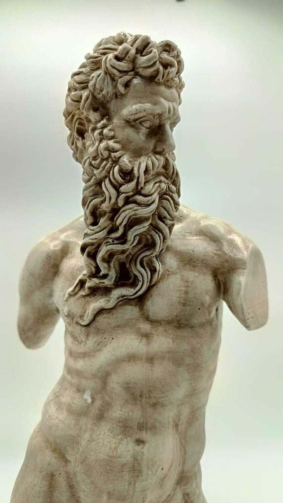 Sculpture, Torso di Poseidone - 46 cm - marble dust #4.3
