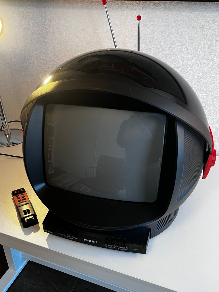 Philips - 電視 - 发现者太空时代 #3.2