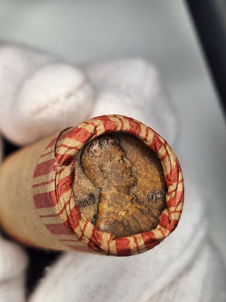 Ηνωμένες Πολιτείες. 1 rol containing Indian Head 1907 on one end/Wheat Cent 1920 on the other end (χωρίς τιμή ασφαλείας) #4.3