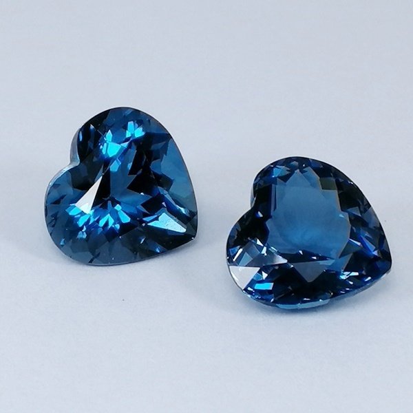 2 pcs  藍色 黃玉  - 10.88 ct - Instituto Gemólogico Español (IGE) #2.1