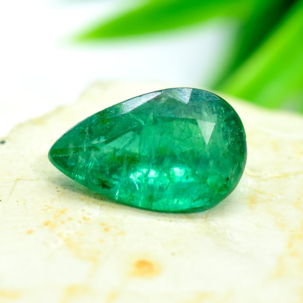 1 pcs  Zöld Smaragd  - 4.32 ct - Antwerpeni Drágakővizsgálati Laboratórium (ALGT) - Nincs minimális ár. #1.0