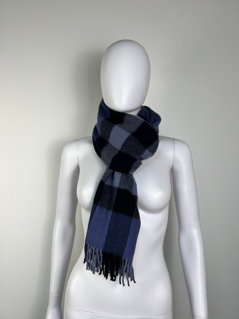 Burberry - 100% Cashmere - NO RP - Scarf #3.2