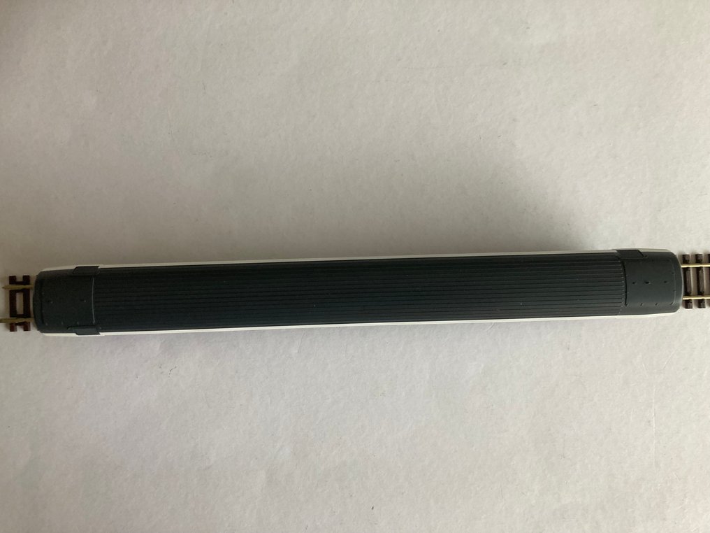 Roco H0 - 64400 - Personvagn för modelltåg (1) - Roco SBB 2:a klass EC "Grossraumwagen", ny färgsättning i svart/vitt, spår H0 - SBB #4.3