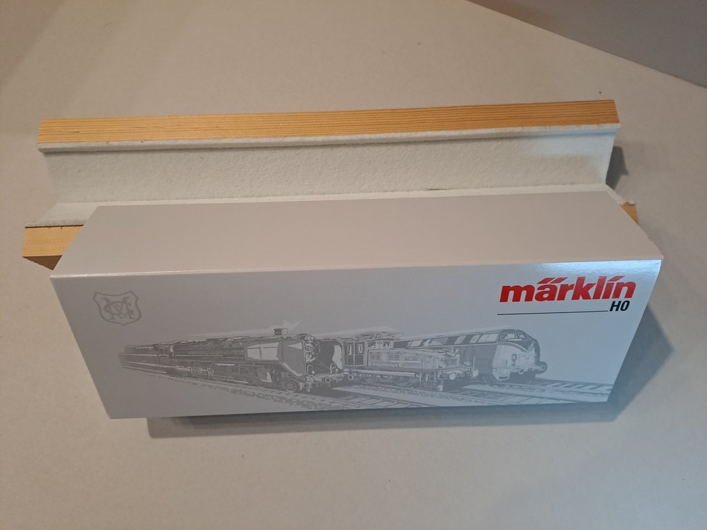 Märklin H0 - 39758 - Όχημα μεταφοράς ατμομηχανής (1) - BR 75.4 - Μηχανή ατμού με βαγόνι, τυπικά εγκατεστημένο σετ καπνού. - DRG #2.1