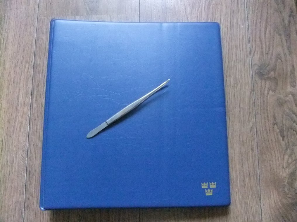 Suedia  - Colecție aproape completă, în stare postfriss, în 2 albume TRE KRONOR. #1.0