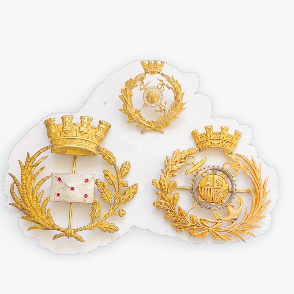 Ισπανία - Στρατιωτικό μετάλλιο - Σετ τριών ισπανικών στρατιωτικών διακριτικών. #1.0
