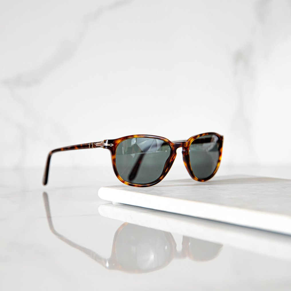 Persol - 太阳镜 #1.0