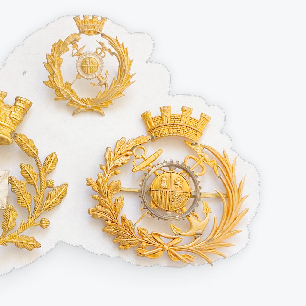 Ισπανία - Στρατιωτικό μετάλλιο - Σετ τριών ισπανικών στρατιωτικών διακριτικών. #1.0