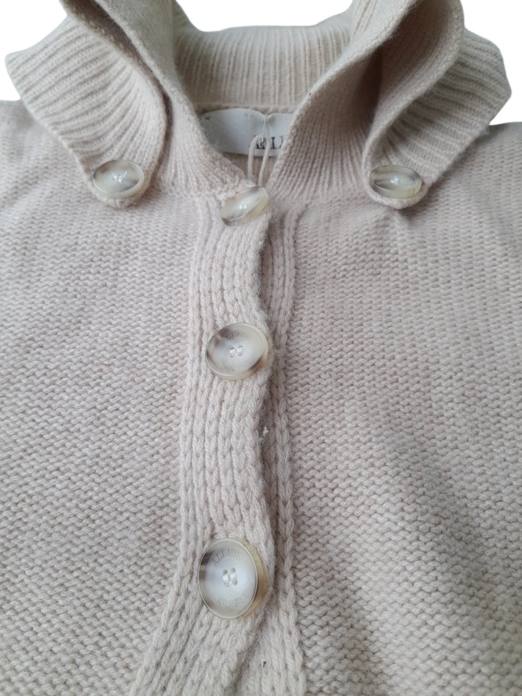 Allude - Cardigan #2.1