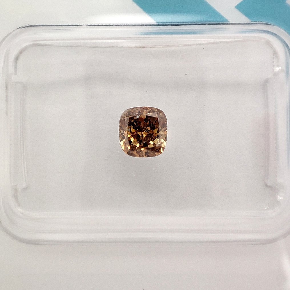 Ei pohjahintaa - 1 pcs Timantti  (Luonnonvärinen)  - 0.51 ct - Cushion (pyöristetty neliö) - Fancy deep Kellertävä Oranssi - SI2 - Kansainvälinen gemologinen instituutti (IGI) #1.0