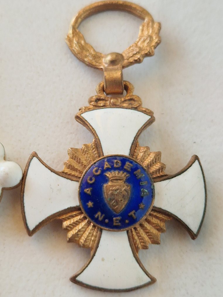 Olaszország - Érem - Medaglie croci smaltate Onorificenza S.S. Maurizio e Lazzaro NO RISERVA #2.1