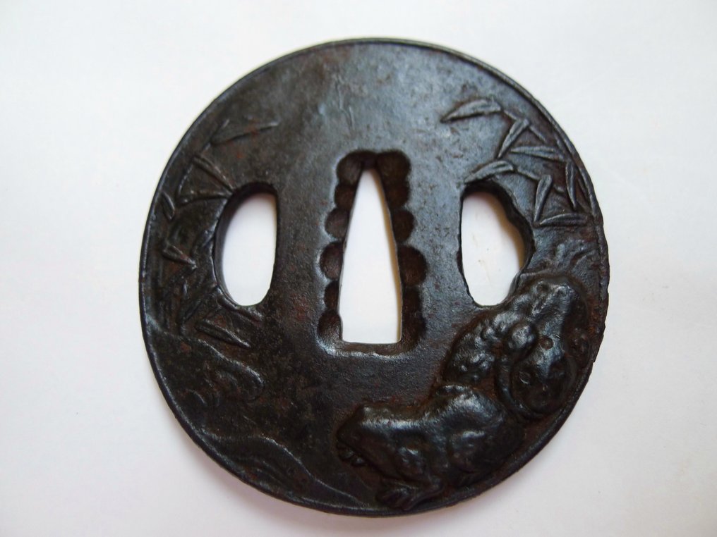 Μοτίβο με όμορφο ζευγάρι βατράχων για tsuba - Ιαπωνία - Late 20th century #1.0