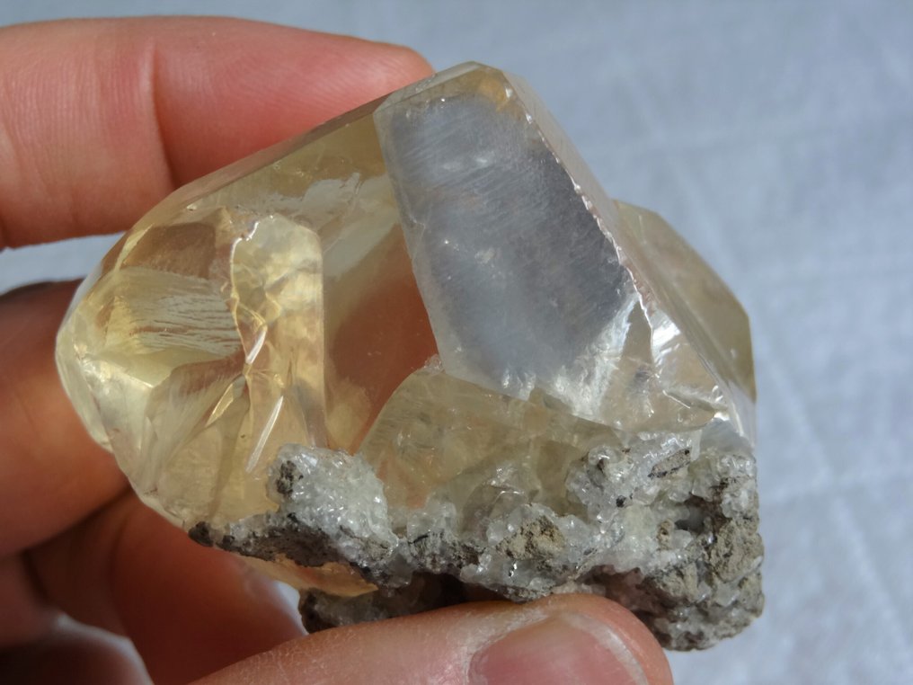 方解石宝石 Rudny 水晶矩晶体 - 高度: 60 mm - 宽度: 40 mm- 148 g #3.2