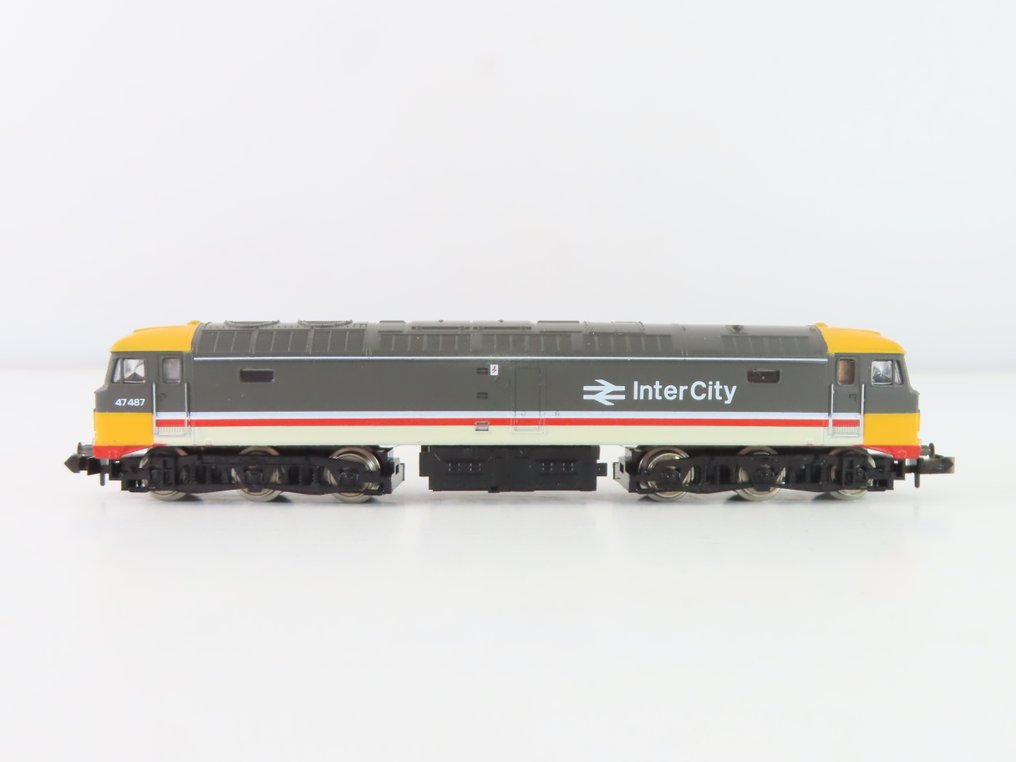 Minitrix N - 12025 - Locomotora diésel (1) - Clase 47 - British Rail #1.0