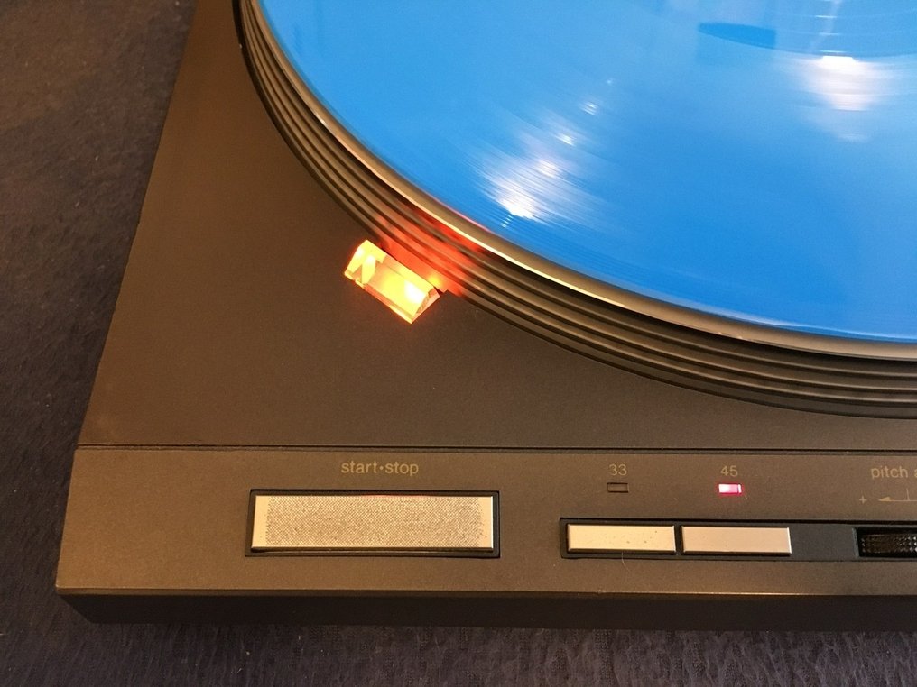 Technics - SL-D303 - Direct Drive Automatic Turntable #2.1