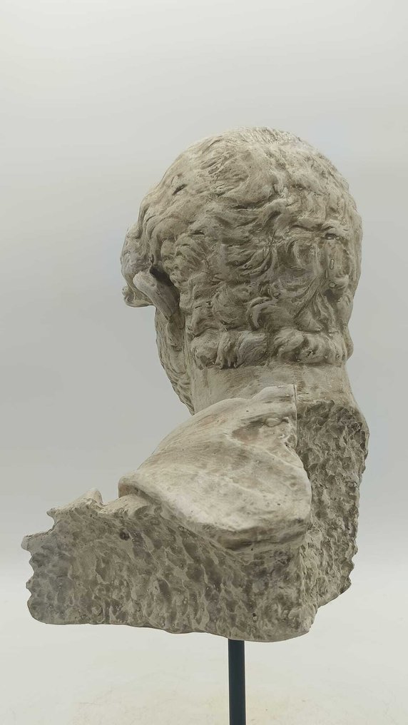 Sculpture, Adriano - 38 cm - marble dust #3.2