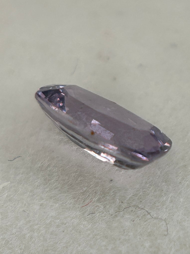 1 pcs  Violet Saphir  - 1.02 ct - International Gemological Institute (IGI) - non traité, naturellement #4.3