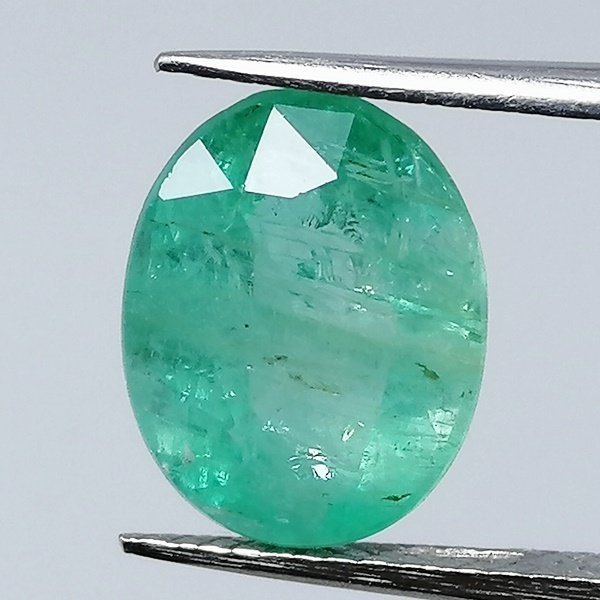 1 pcs Zöld Smaragd - 3.24 ct - Instituto Gemólogico Español (IGE) - Oil Minor #1.0