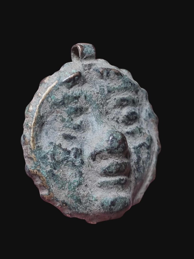 古罗马 黄铜色, 惊艳的剧院面具 吊坠  (没有保留价) #2.1