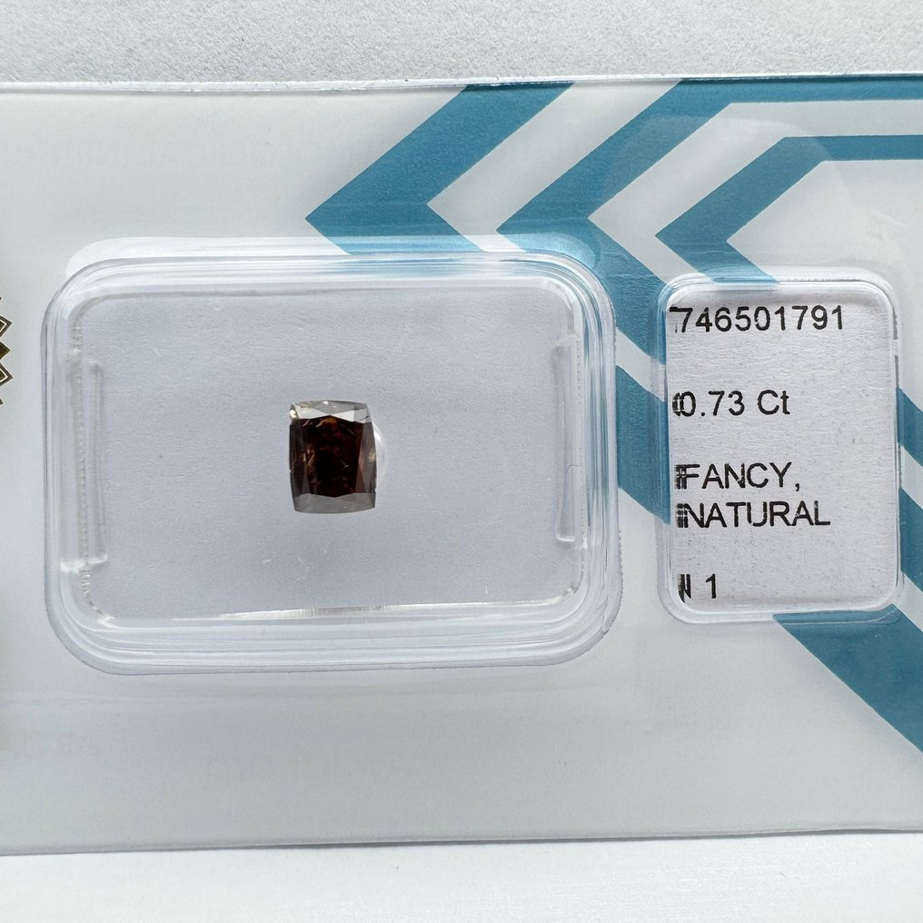 沒有保留價 - 1 pcs 鑽石 (天然彩色) - 0.73 ct - 枕形 - Fancy dark 褐色 橙色 - I1 - 國際寶石學院(International Gemological Institute (IGI)) #1.0