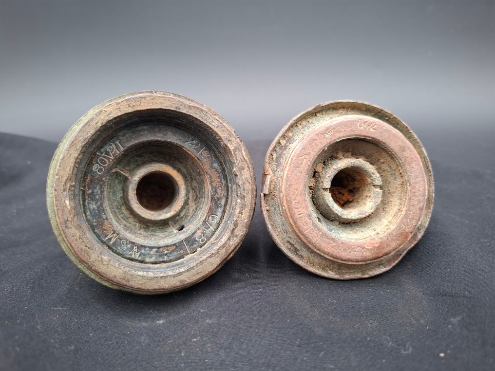 Ηνωμένο Βασίλειο - 2 αγγλικά πυροσωλήνες οβίδων από τον Πρώτο Παγκόσμιο Πόλεμο. - Στρατιωτικός εξοπλισμός #3.2