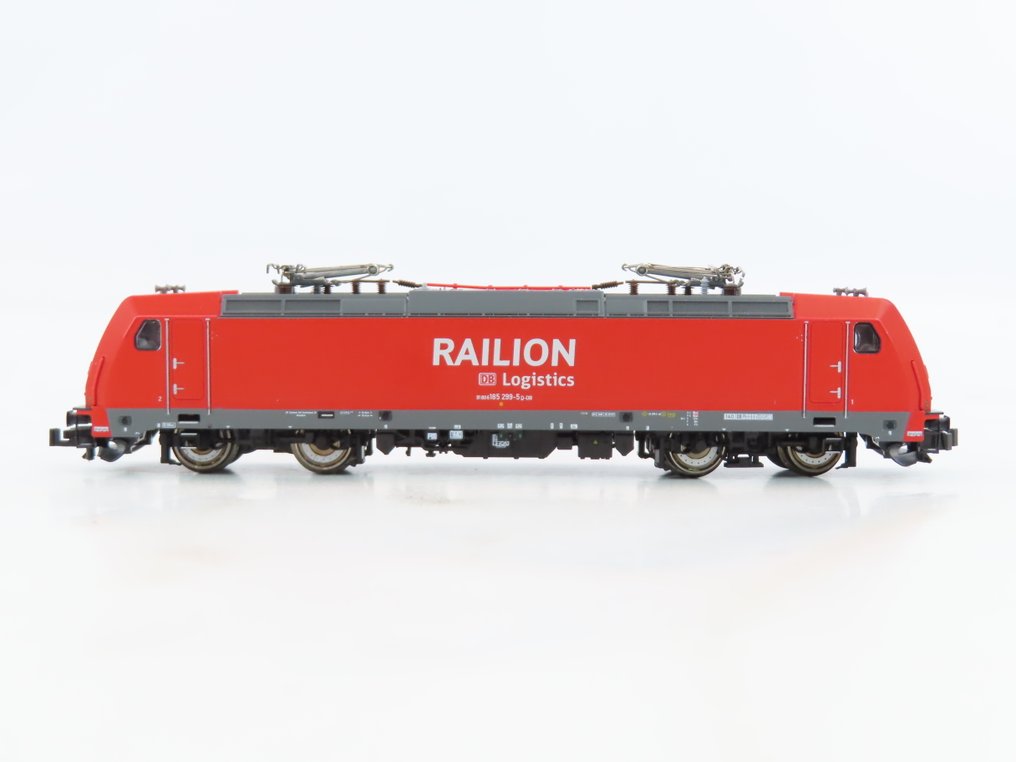 Fleischmann N轨 - 738872 - 电力机车 (1) - BR 185，数字全声 - DB Railion #1.0