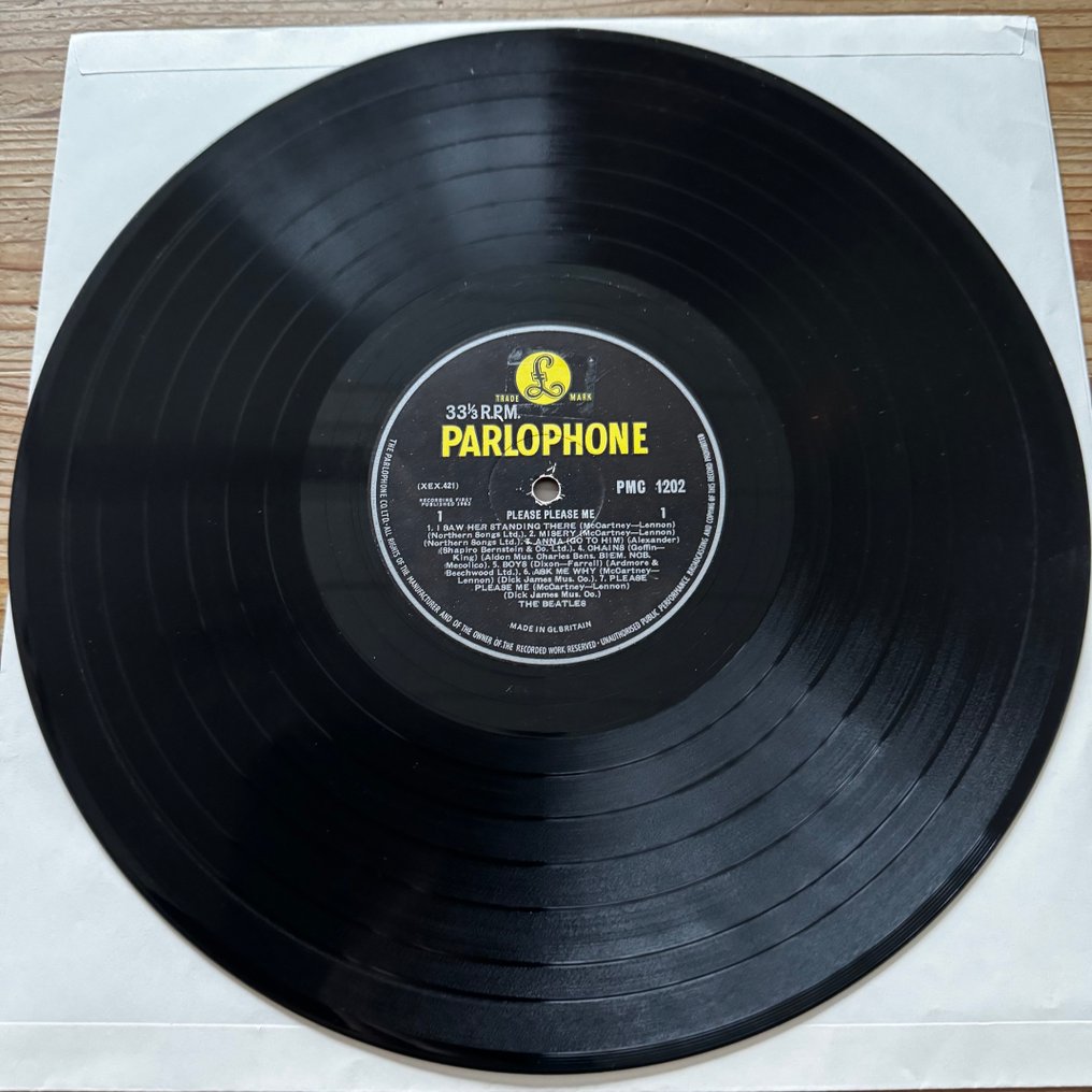 Beatles - Please Please Me [1963 UK Mono Pressing] first pressing Matrix/2nd Label type - LP - Mono - 1963 #4.3
