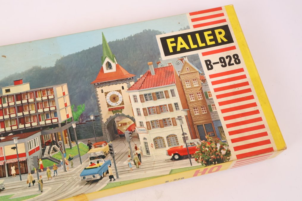 Faller H0 - B-928 - Modellbahnbausätze (1) - Klassiek Faller Bausatz 'Moderne Bank', ungebaut #3.2