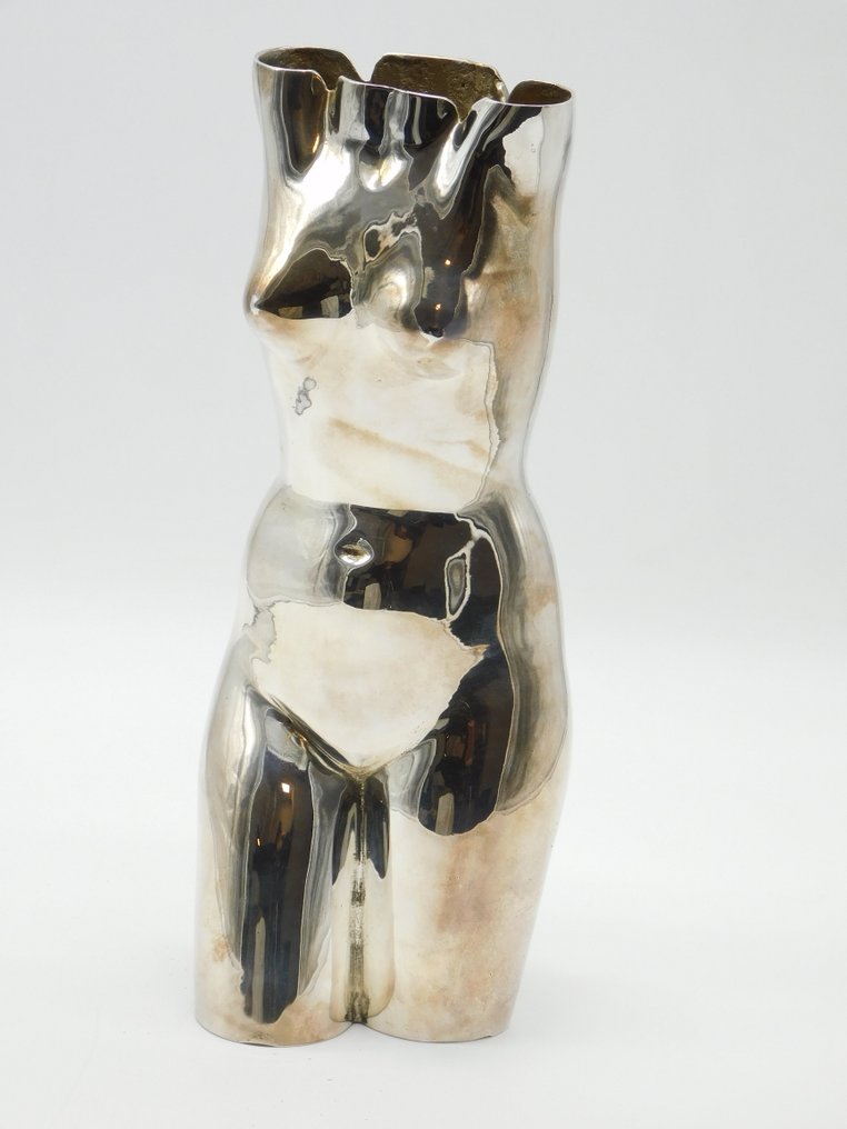 Vallé Mario - Carlo Vallé - Scultura, "Anna" scultura in argento - 30 cm - .925 argento - 1970 #1.0