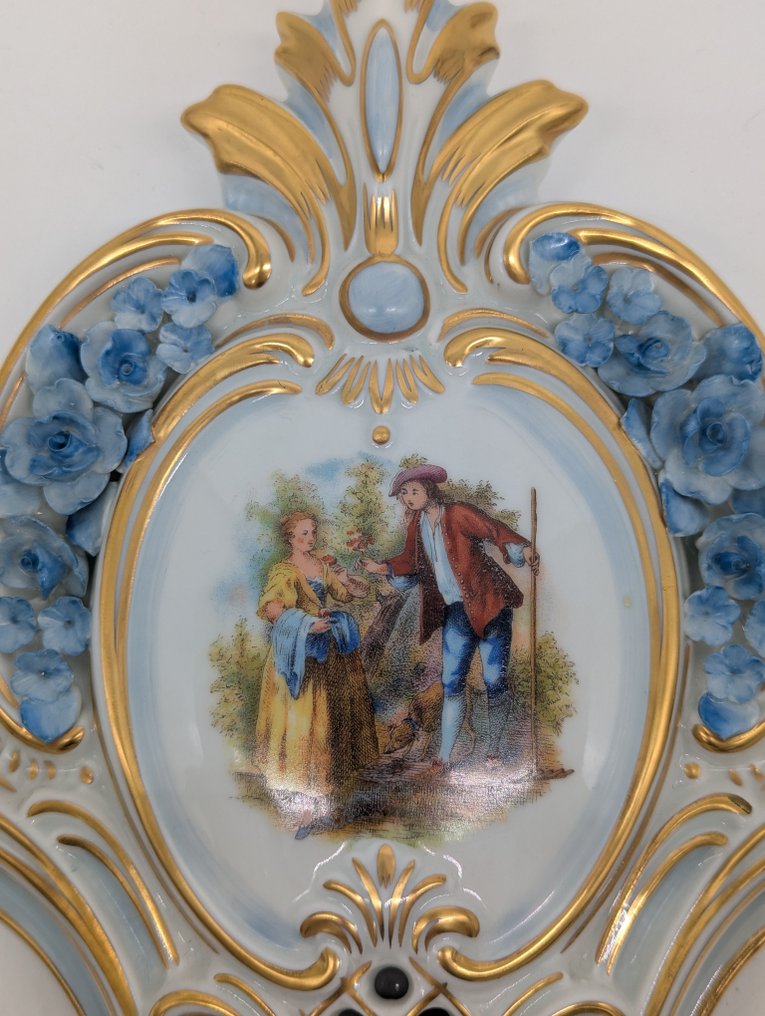 Dresdner Porzellan - Vegglampe - Et par Rokoko-vegglysestaker av porselen - Porselen #2.1