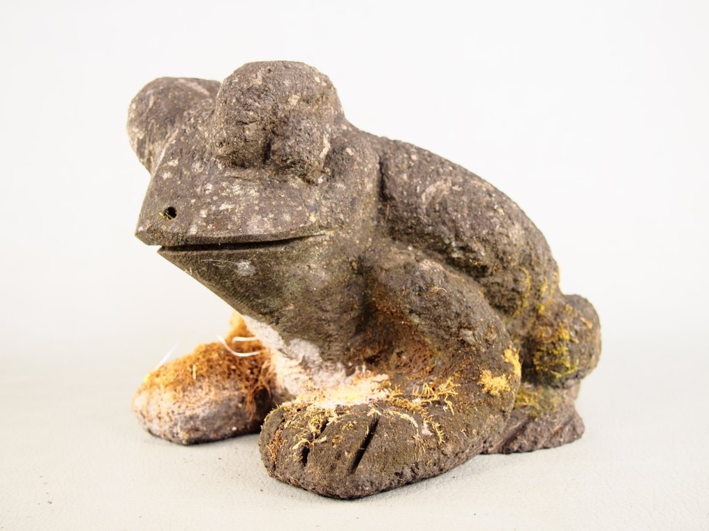天然石 - 吉祥蛙蛙形花园石由来自九州的天然石材制成。 - 昭和年代(1926-1989) #2.1