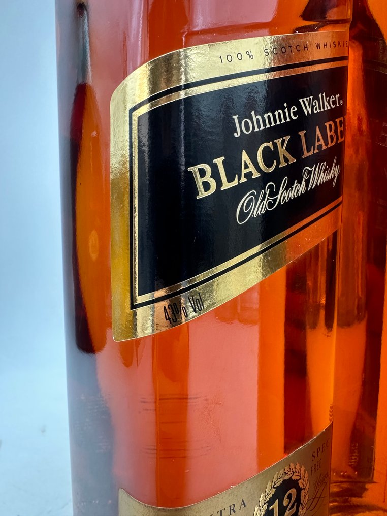 Johnnie Walker 12 years old Black Label Extra Special - b. 1990s - 1 Litre - 2 bottles #4.3