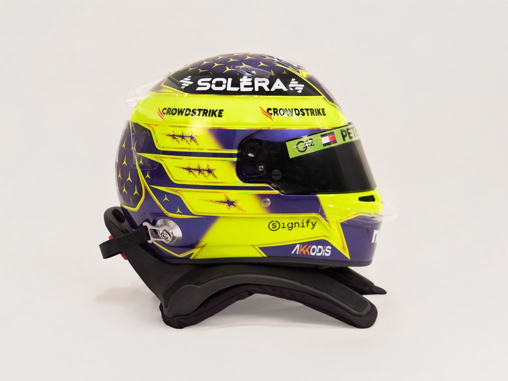 刘易斯·汉密尔顿 - 复制的头盔 #2.1