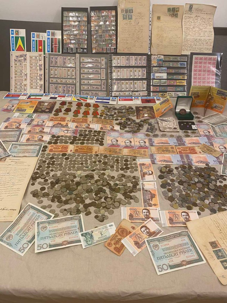 World. Collection of coins and banknotes  (No Reserve Price) #1.0