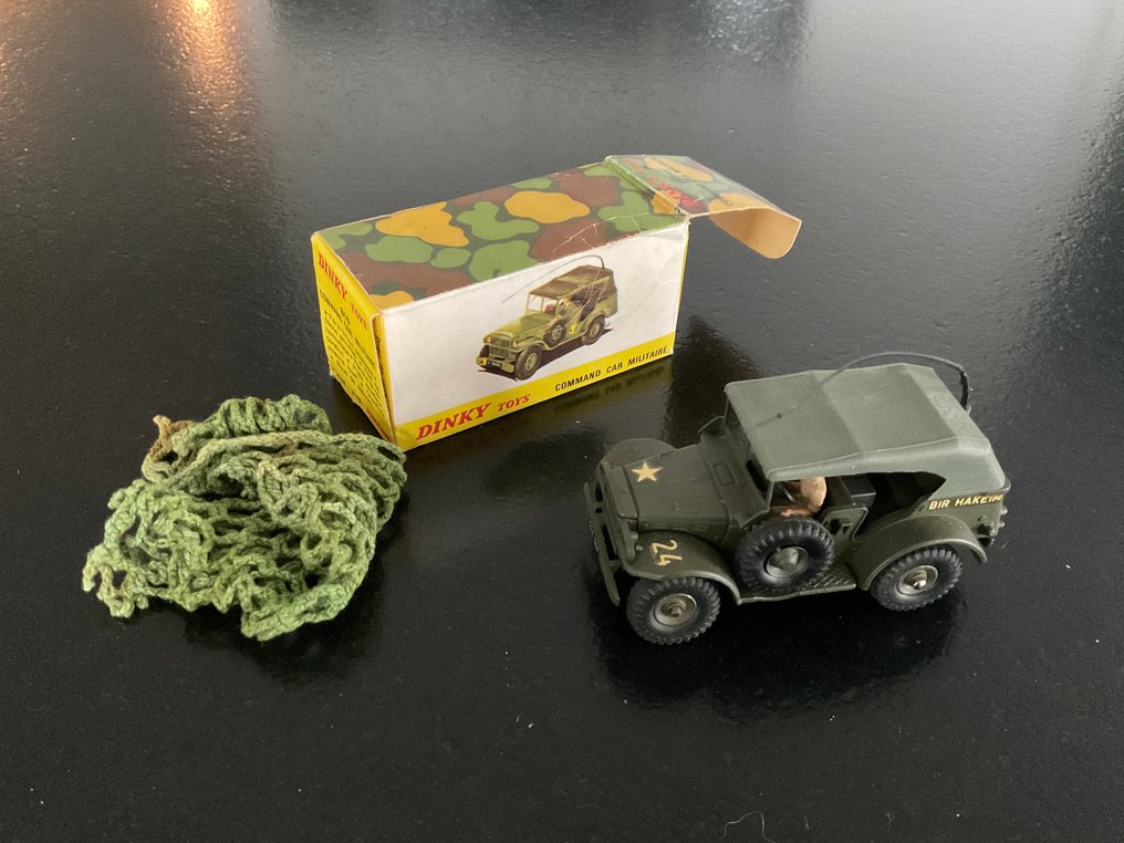 Dinky Toys - Model pojazdu wojskowego - Dinky Toys 810 Command Car Militaire, Boxed - Brak ceny rezerwowej #1.0