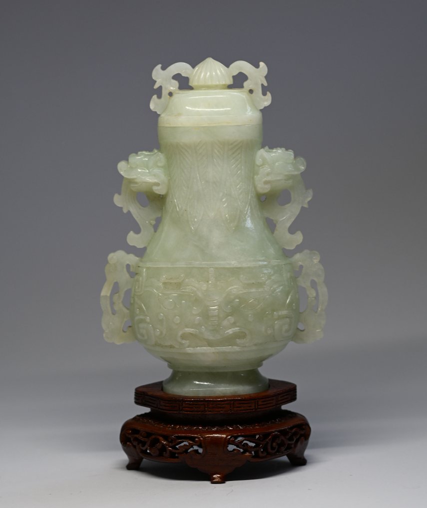 Rzeźba wazy - Chiny - XX wiek #2.1