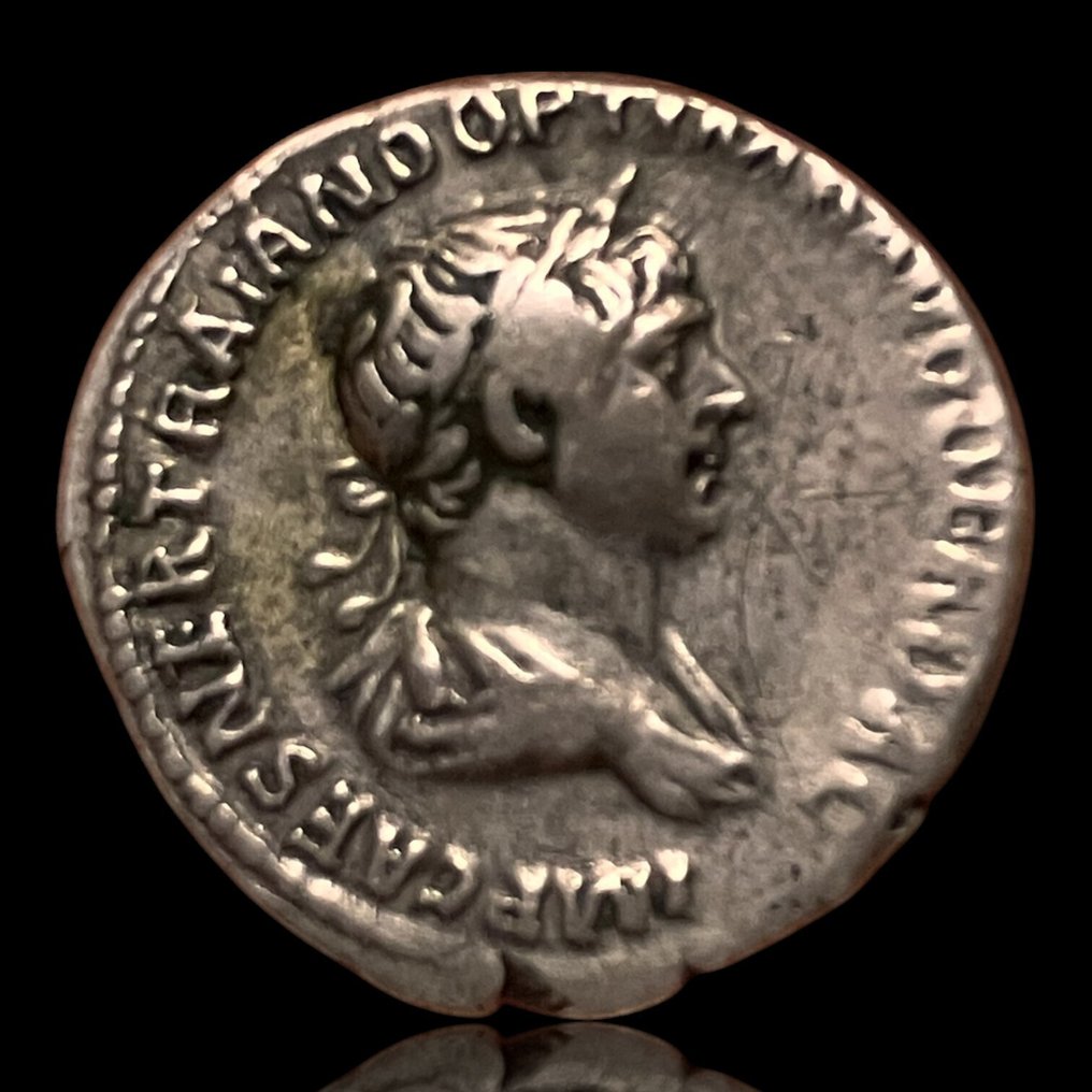Empire romain. Trajan (98-117 apr. J.-C.). Denarius Bonus Eventus / Genius (Sans prix de réserve) #1.0
