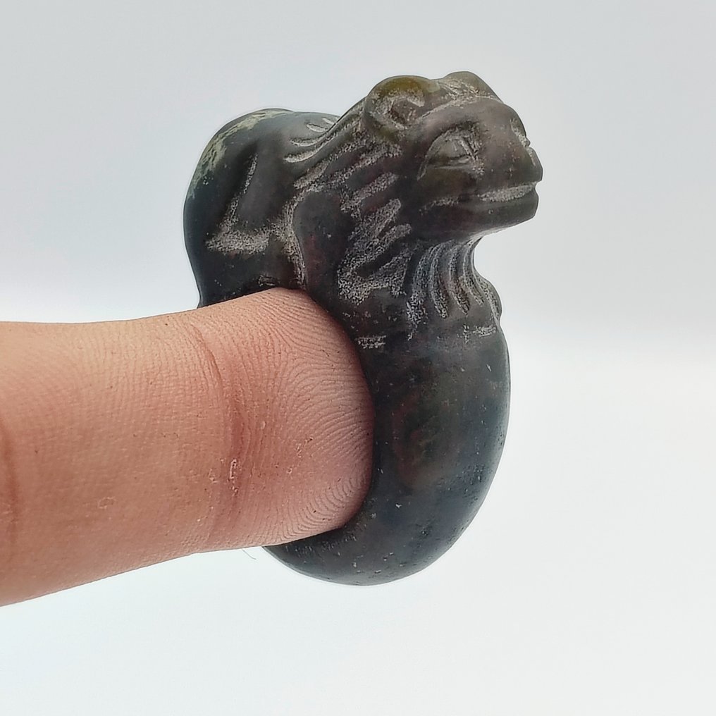 Silk Road, Ancient Central Asian Black Stone Lion Ring - 37 mm #1.0