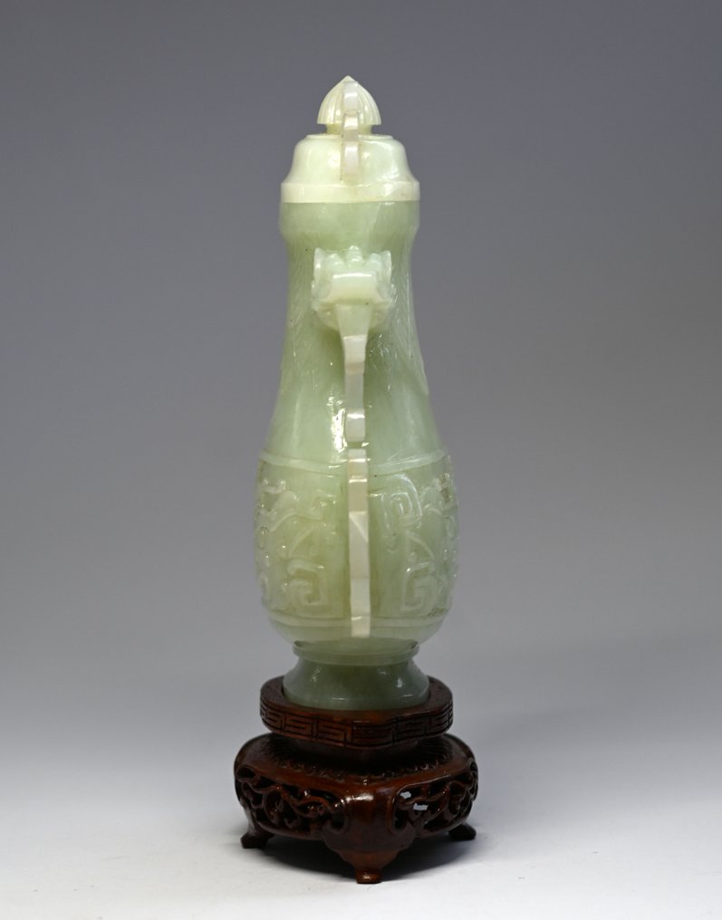 Rzeźba wazy - Chiny - XX wiek #1.0