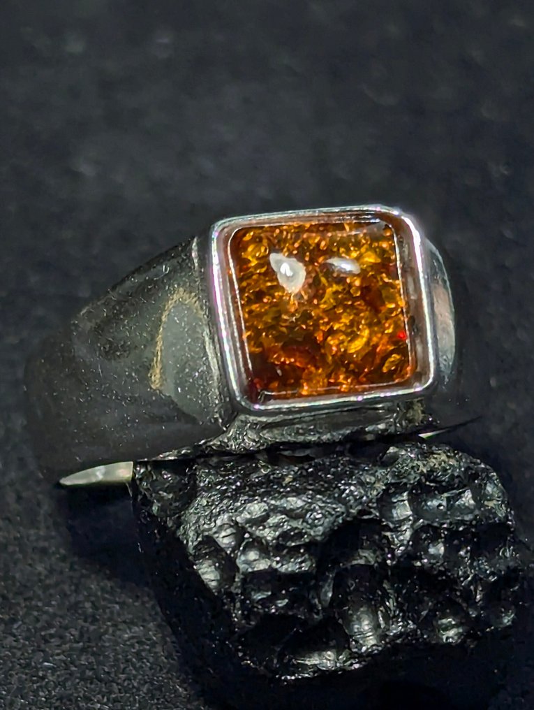 Όμορφο δαχτυλίδι από ασήμι 925, με φυσική Βαλτική κεχριμπάρι, από τη Σουηδία. - Δαχτυλίδι #3.2