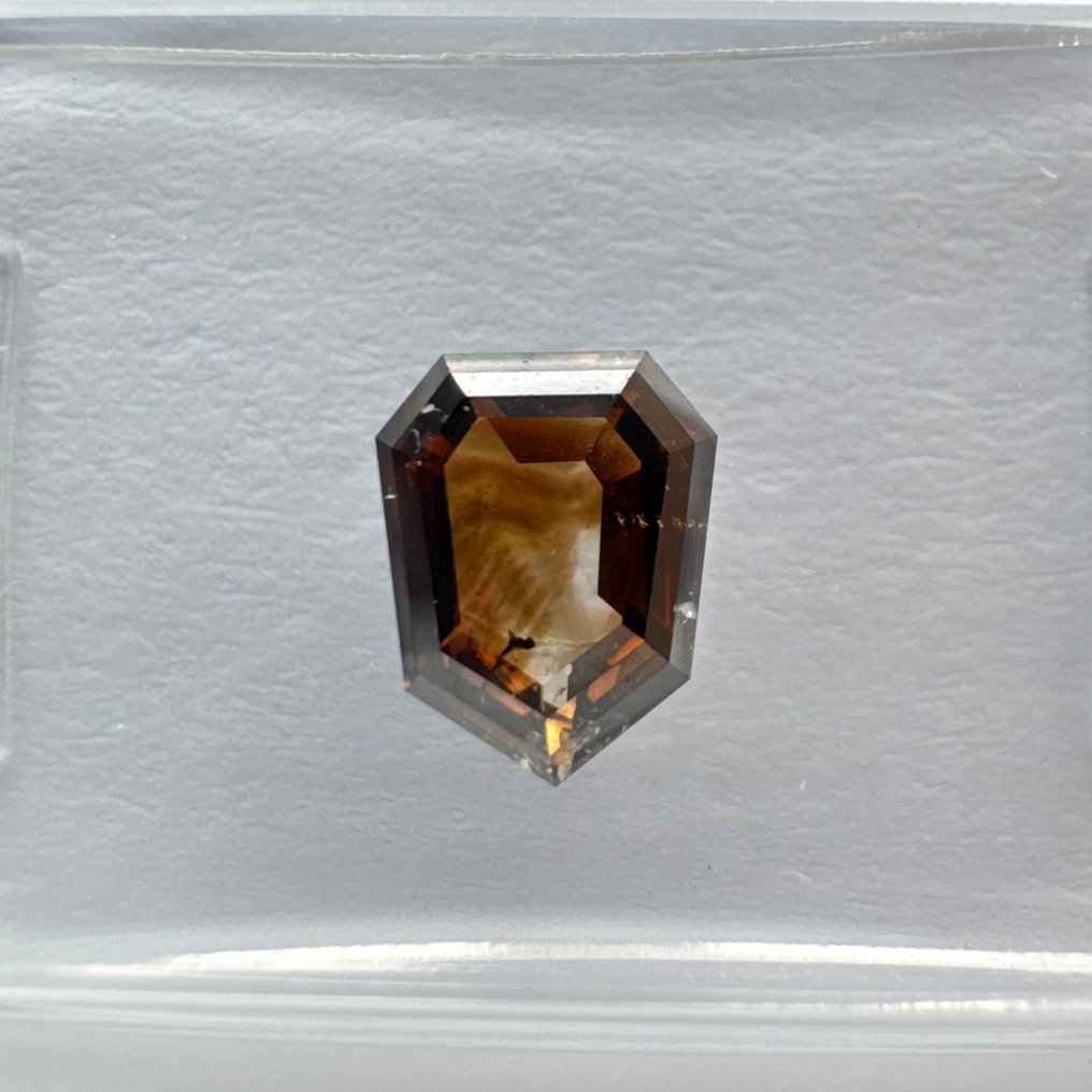 没有保留价 - 1 pcs 钻石 (天然色彩的) - 0.87 ct - 混合形状 - Fancy deep 橙色 棕色 - SI2 微内含二级 - 国际宝石研究院(IGI) #1.0