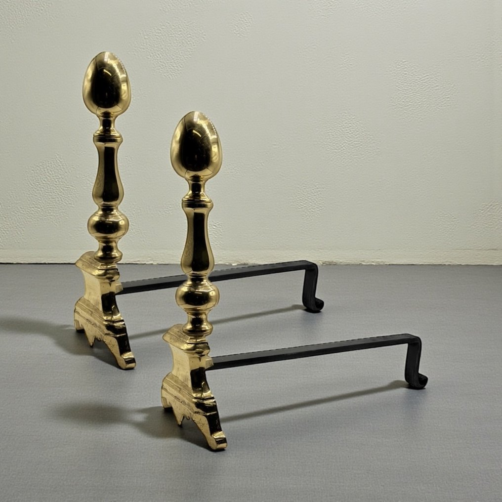 (壁炉的)柴架 (2) - 铁, 黄铜 #1.0