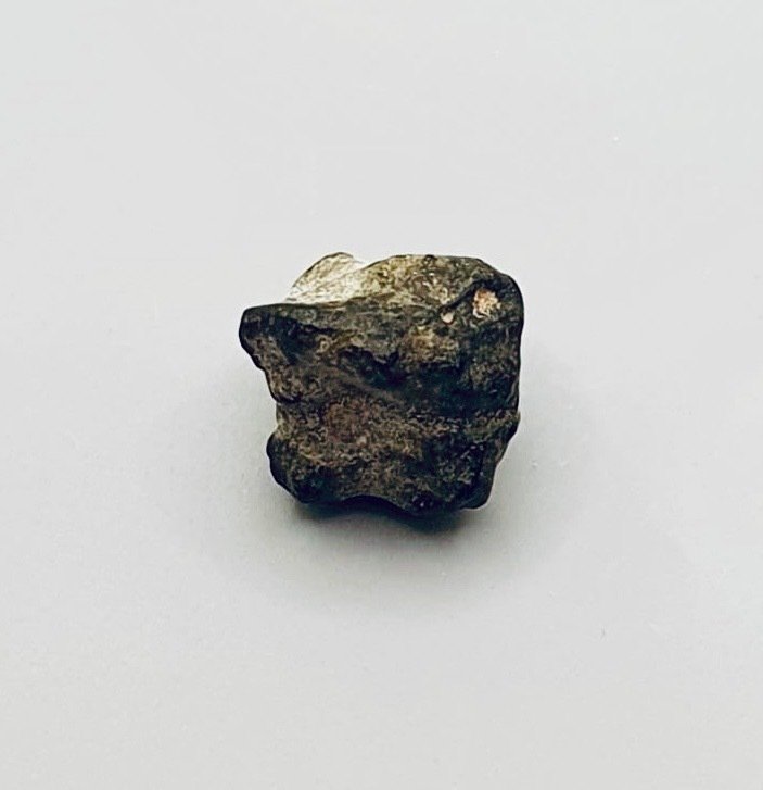 Martian meteorite Achondrite - Amgala 001 - 0.83 g - (1) #3.2