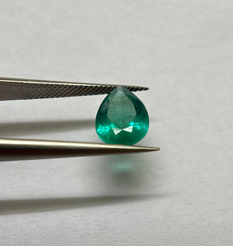 1 pcs  绿色 祖母绿  - 1.65 ct - 国际宝石研究院（IGI） #2.1