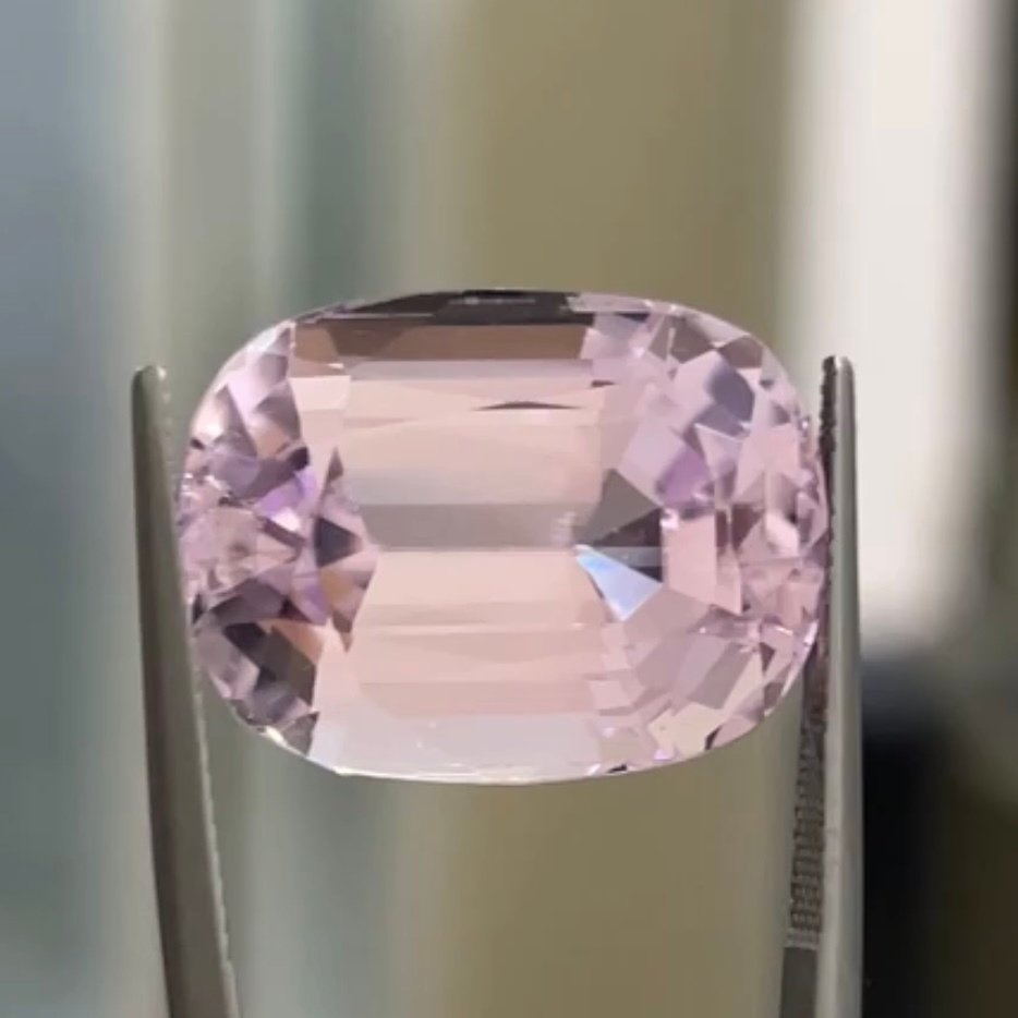 χωρίς τιμή ασφαλείας Ροζ Κουνζίτης - 37.21 ct - Διεθνής Ένωση Έγχρωμων Πολύτιμων Λίθων (ICA GemLab) - Fine Step Cut #1.0