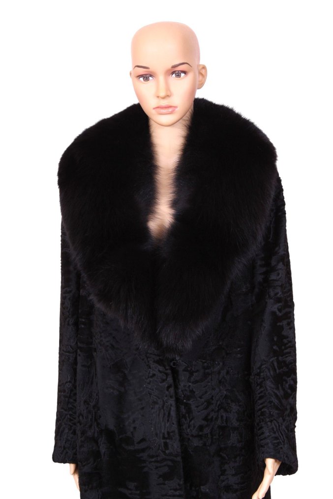 Artisan Furrier - 皮毛大衣 #1.0