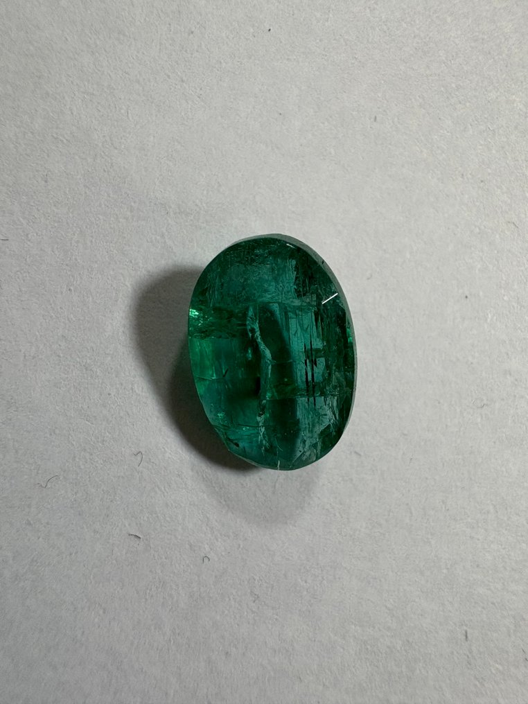 Nincs minimálár - 1 pcs  Zöld Smaragd  - 2.52 ct - Nemzetközi Gemmológiai Intézet (IGI) - Természetes smaragd #3.2