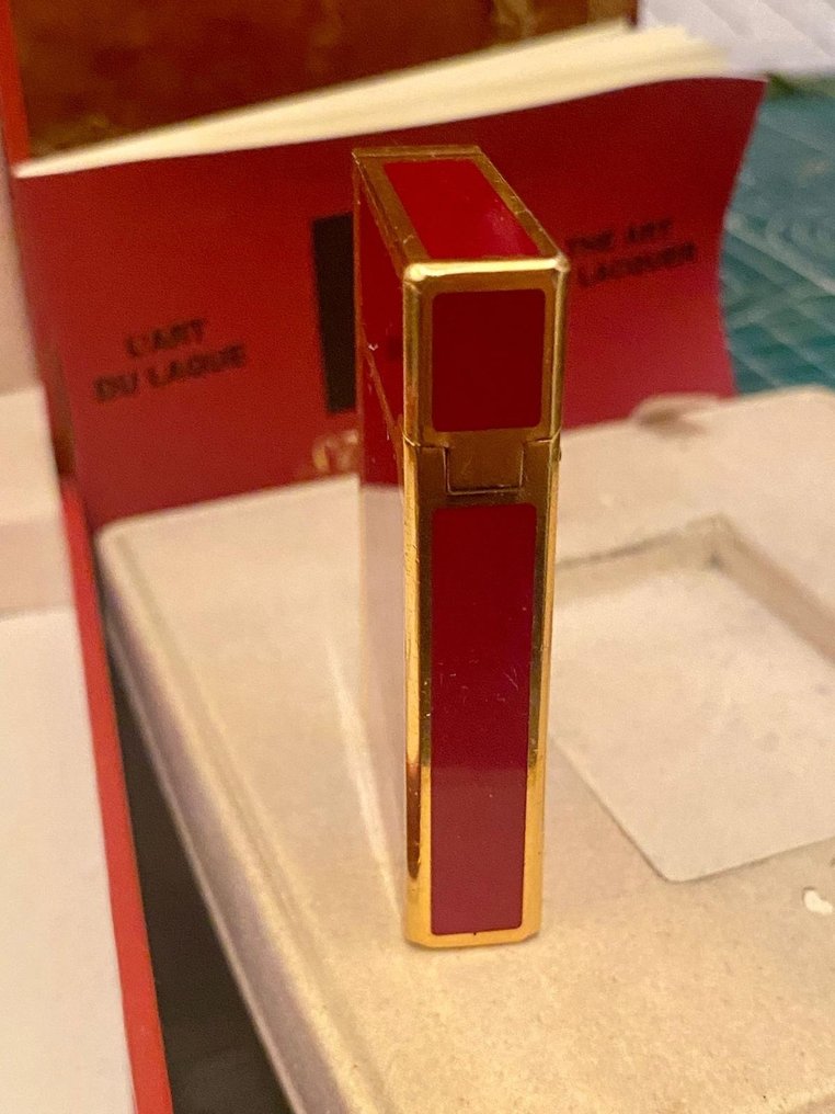 S.T. Dupont - Lighter - Lakk, Gullplattert #2.1